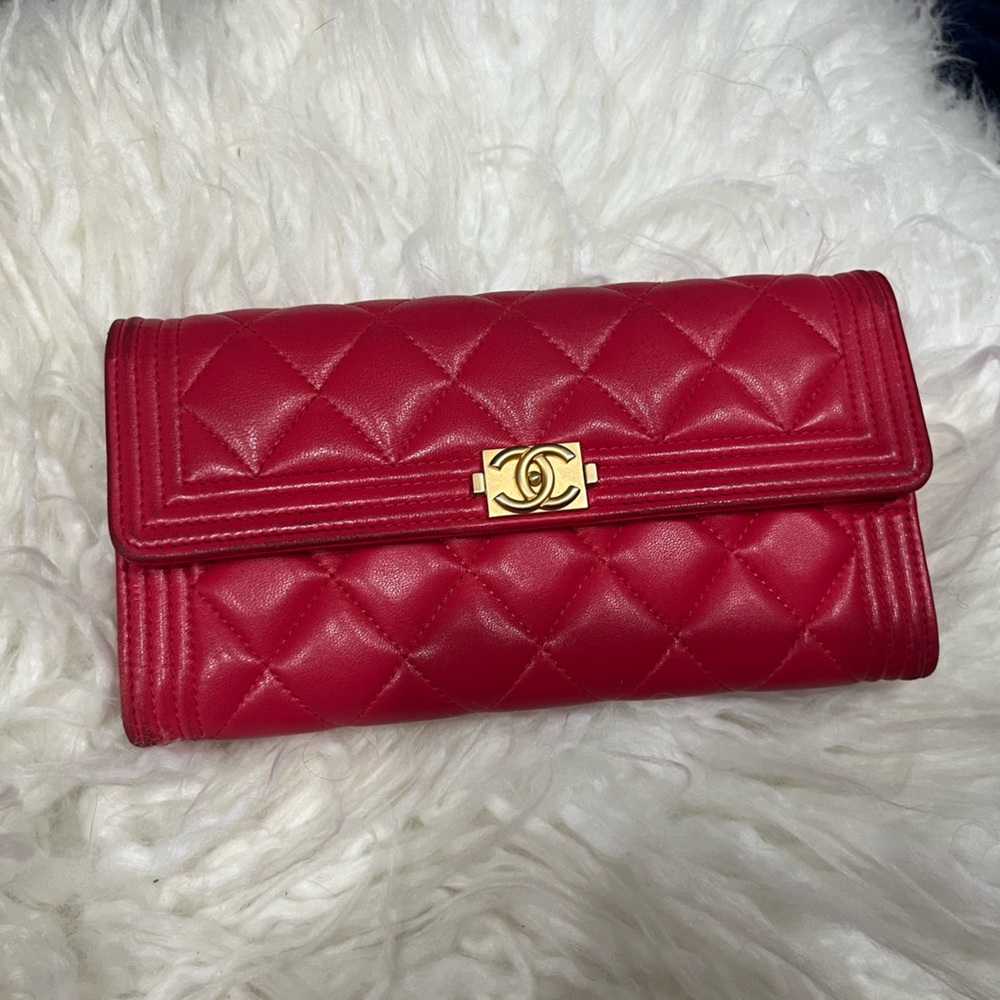 CHANEL Red Quilted Lambskin Boy Wallet with Gold Accent